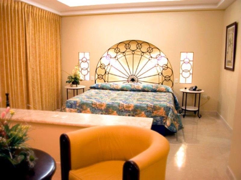 Hotel Residencial Mérida Buitenkant foto