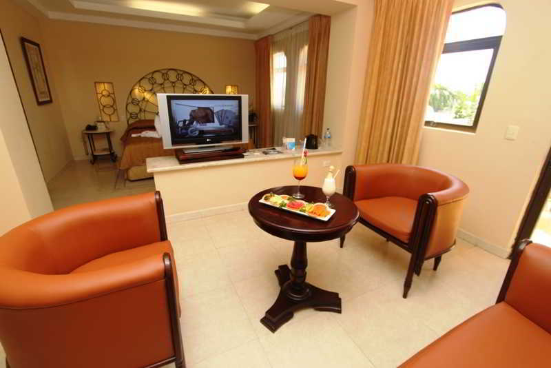 Hotel Residencial Mérida Buitenkant foto