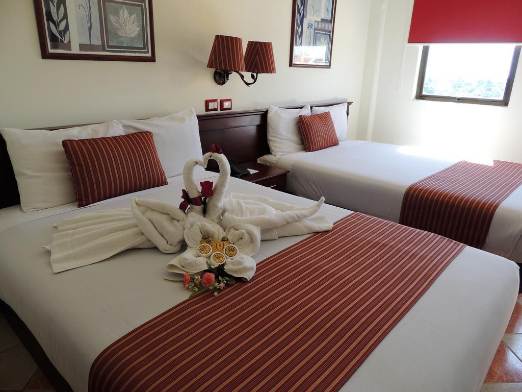 Hotel Residencial Mérida Buitenkant foto