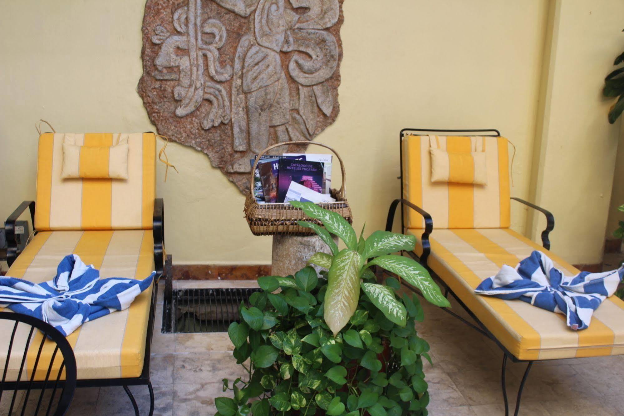 Hotel Residencial Mérida Buitenkant foto